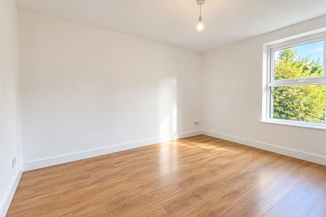 159 Portland Road, London photo 3