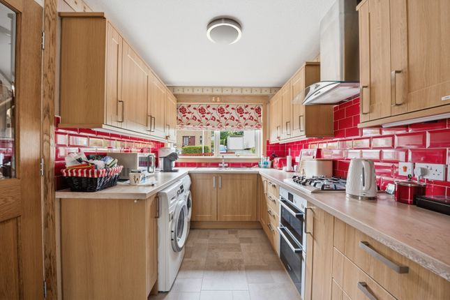 2, Meadowfield, Dalgety Bay photo 4