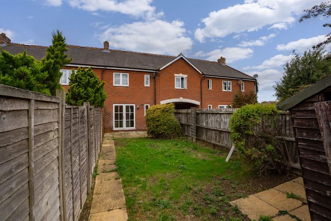 85 Woodfield Lane, Cambridge photo 2