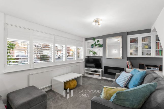 22, Morris Way, St. Albans photo 3