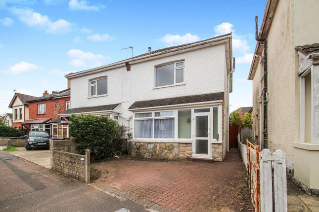 4-bed house on 59 Cardigan Road, Bournemouth, £2,200/mo