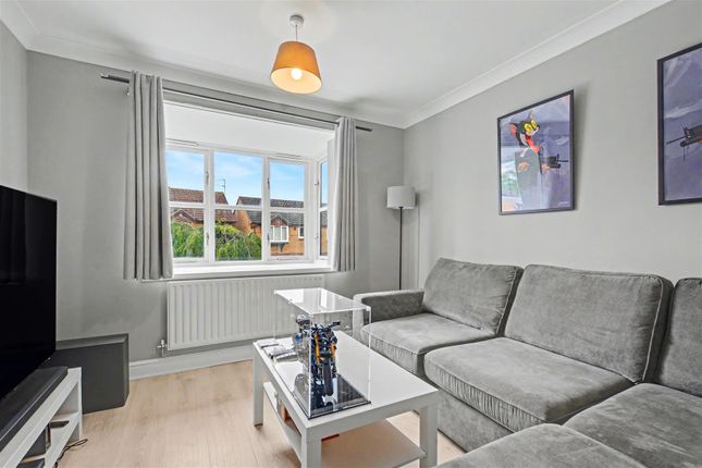 69, Hotspur Drive, Nottingham photo 4
