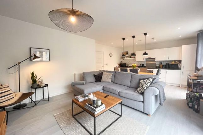 Flat for sale in Grahame Park Way, London