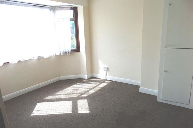 Terraced house to rent in Glamis Cresent, Hayes, Middlesex