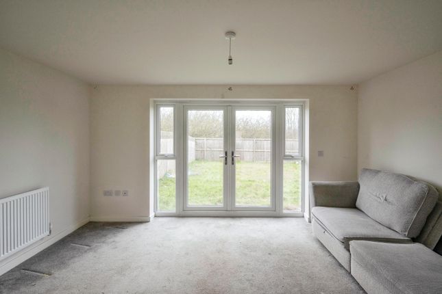 173, Blossom Crescent, Doncaster photo 2