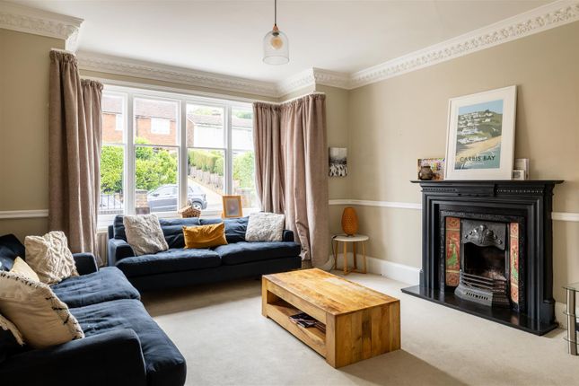 74, Deerings Road, Reigate photo 4