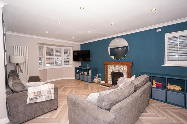 9, Delaware Drive, St. Leonards-On-Sea photo 2