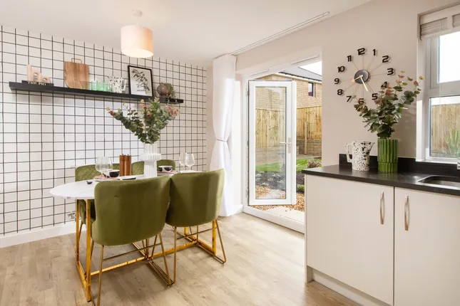 Barratt Homes - Priors Hall Park