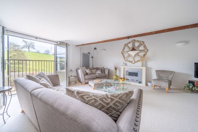 9, Woodston Oast House, Tenbury Wells photo 2
