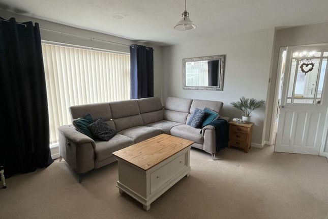 7, Moulder Road, Tewkesbury photo 3