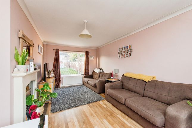 Terraced house for sale in Kendal Drive, Castleford