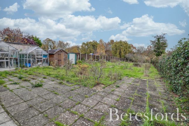 Ivydene,, Layer Breton Hill, Colchester photo 2