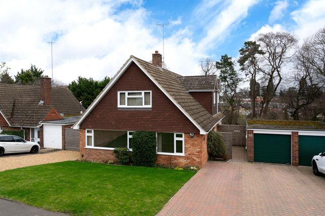 Thumbnail Detached house for sale in Wrensfield, Boxmoor, Hertfordshire