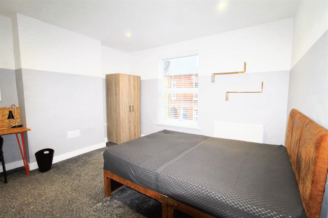 Room 5, 11, Wilkinson Avenue, Nottingham photo 3
