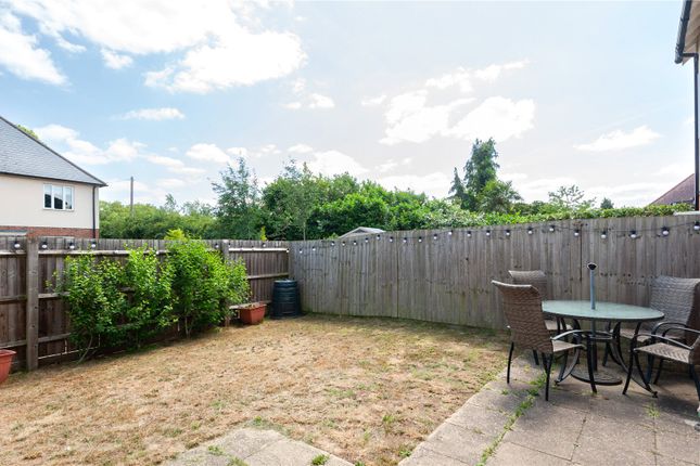 5, County Gardens, Isleworth photo 3