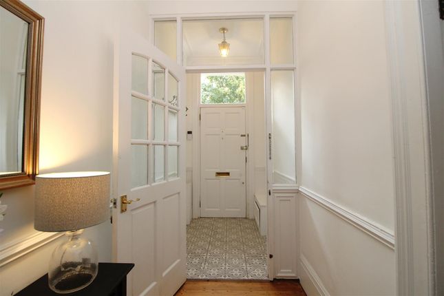 17, The Crescent, Whitley Bay photo 4