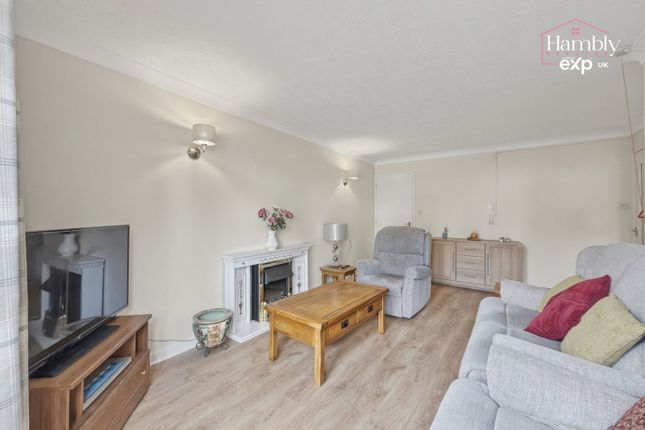 Homelong House,Flat 11, Heol Hir, Cardiff photo 2