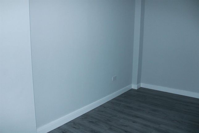 Flat 8, 66, Mount Pleasant, Bilston photo 4