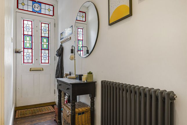 54, Darfield Road, London photo 4