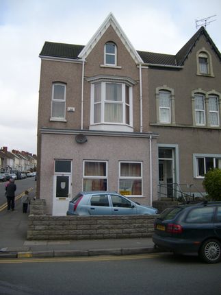 Thumbnail Property to rent in King Edwards Road, Swansea