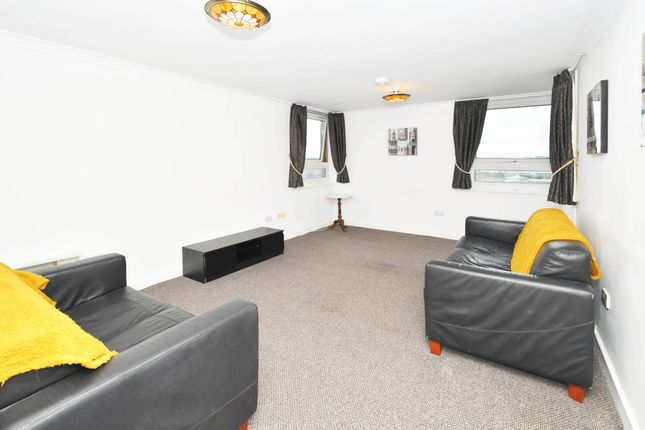 Flat 54, Penkhull Court, Stoke On Trent photo 2