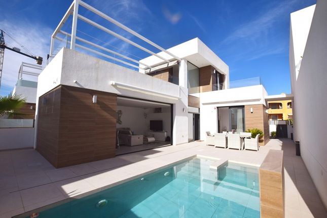 Villa for sale in 03187 Los Montesinos, Alicante, Spain