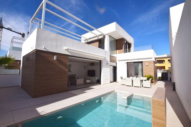 Thumbnail Villa for sale in 03187 Los Montesinos, Alicante, Spain