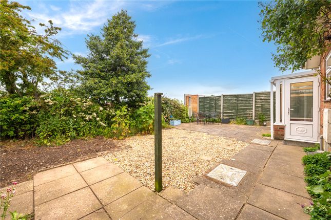 28, Springfield Road, Sleaford photo 2