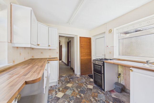 16 North Street, Pembroke Dock photo 2