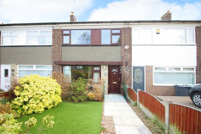 Thumbnail Town house for sale in Sandbed Court, Crossgates, Leeds