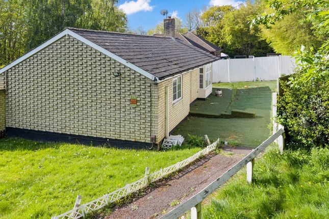 13, Queensway, Shenley photo 3