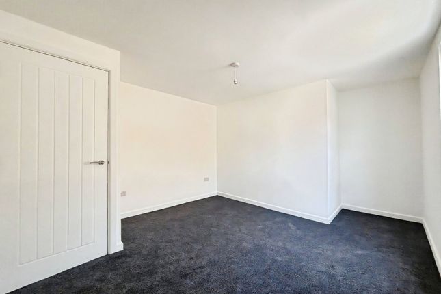 180, Luton Road, Chatham photo 3