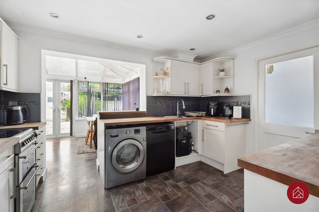 72, Morton Avenue, Kidlington photo 4