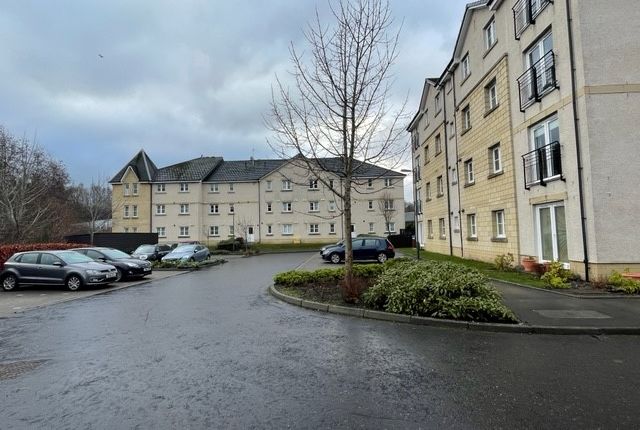Thumbnail Flat to rent in Broomyhill Place, Linlithgow, West Lothian