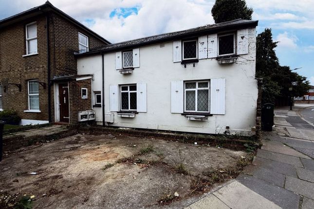 2-bed semi-detached on Oak Cottage, Old Ruislip Road, Northolt, £350,000