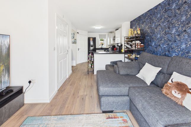 46, Starling Drive, Plymouth photo 3