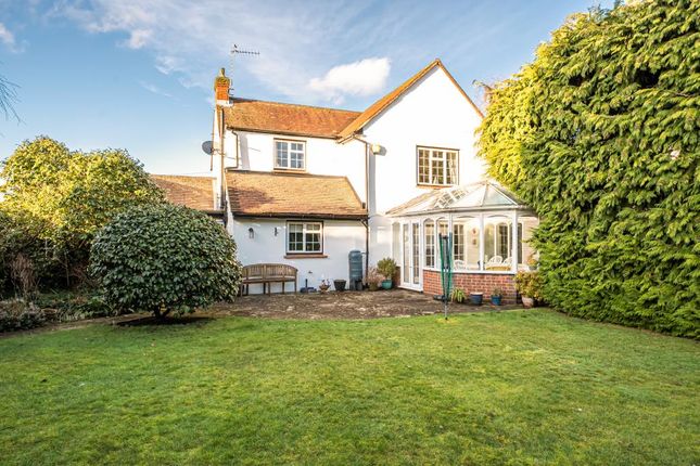YORK COTTAGE, Pirbright, The Green, Woking photo 2