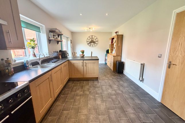 7 Daisy Avenue, Carlisle photo 4
