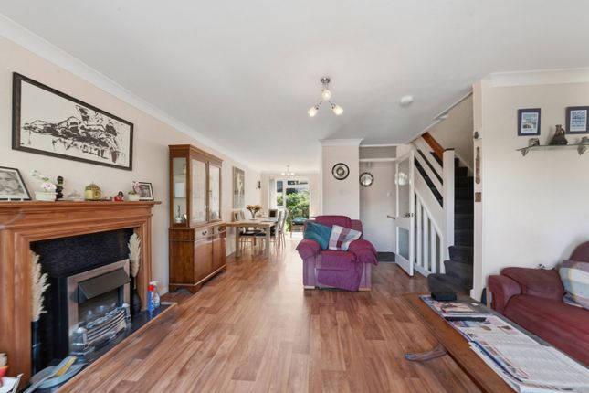 9, Tudor Court, Tunbridge Wells photo 4