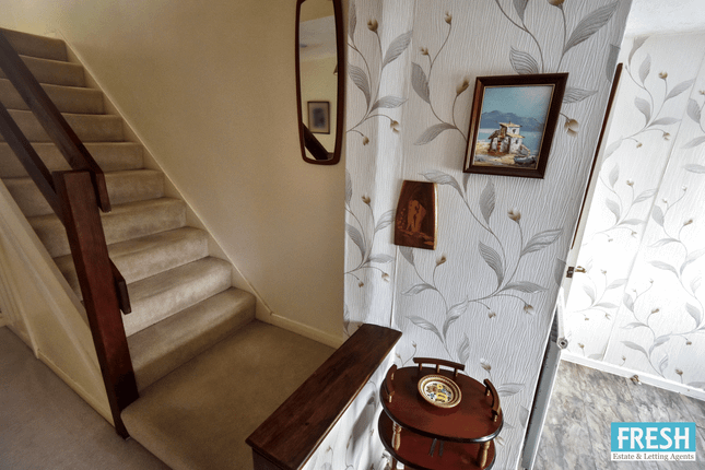 59, Rhodfa Fadog, Swansea photo 3