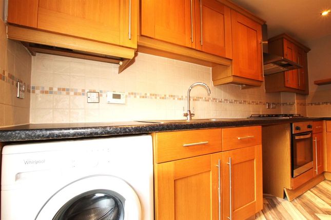 5 Town Lands Close, Barnsley photo 4
