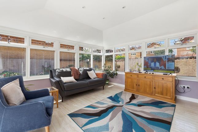 21 Lancaster Walk, Worksop photo 4