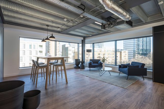 Office to let in 160 Old Street, London