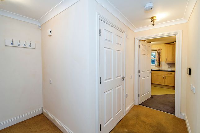 Flat 41, Hebron Court, 35, Hill Lane, Hampshire photo 2