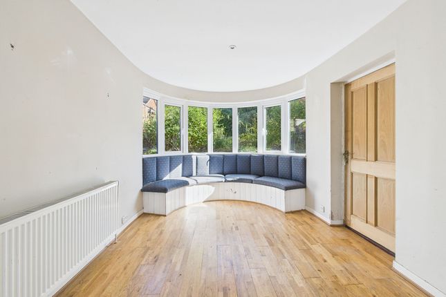 17 Kirk Road, Nottingham photo 4