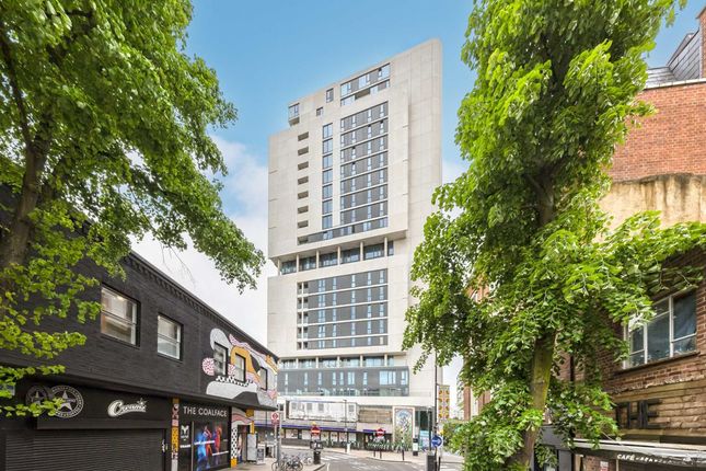 Thumbnail Flat to rent in City North Place, London