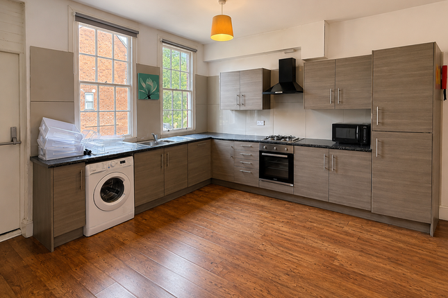 84 Westcotes Drive, Leicester LE3, Leicester photo 2