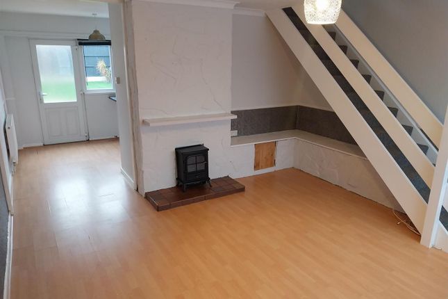20, The Rise, Newhall photo 2