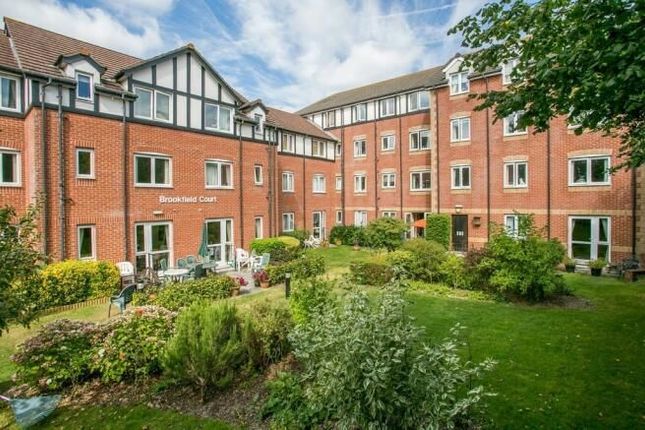 Thumbnail Flat for sale in Springfield Road, Southborough, Tunbridge Wells