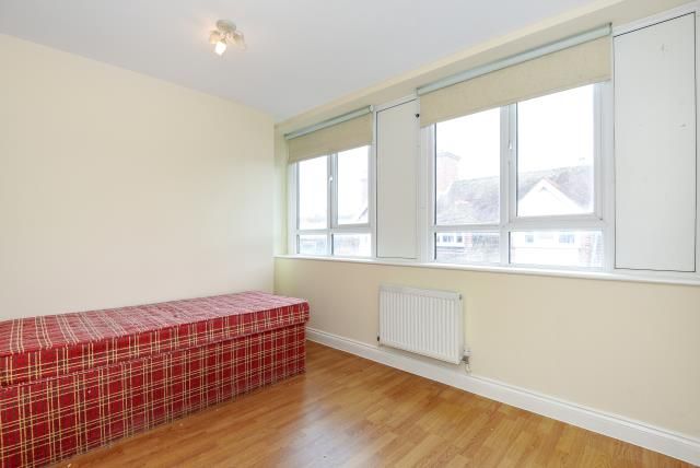 Flat 1, 56, High Street, Camberley photo 4